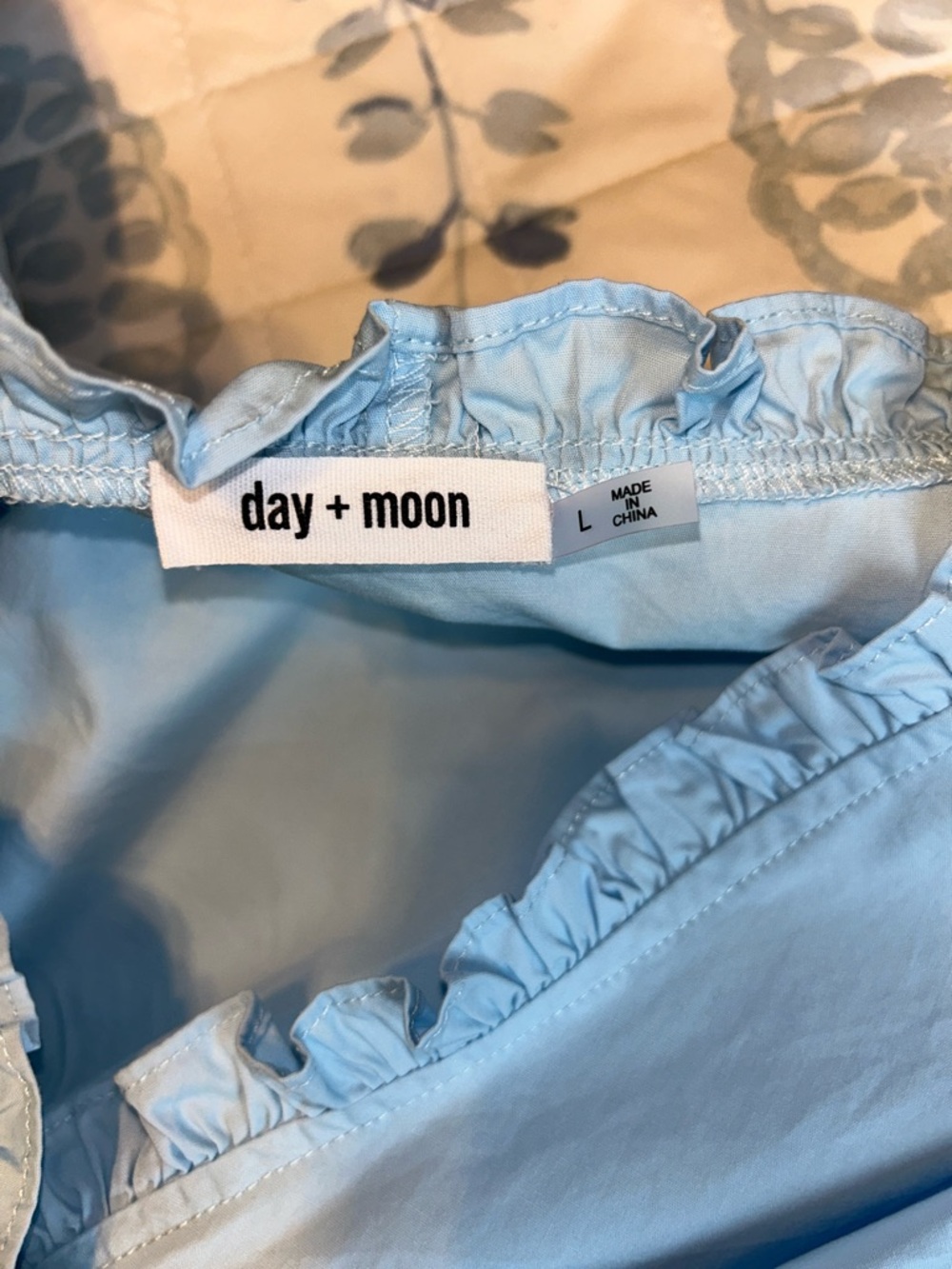 Day + Moon blue top large - Picture 5 of 6